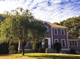 9 Old Salem Cir, Shrewsbury, MA 01545