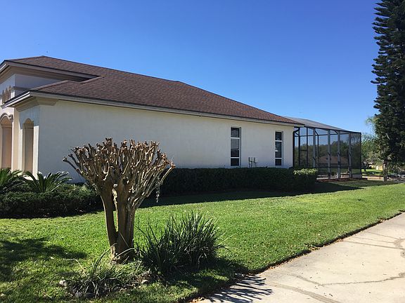 4th image of 5765 Lake Victoria Dr