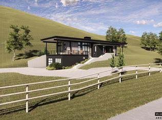 93 E Fork Rd, Hailey, ID 83333