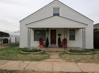 312 E 16th St, Hays, KS 67601
