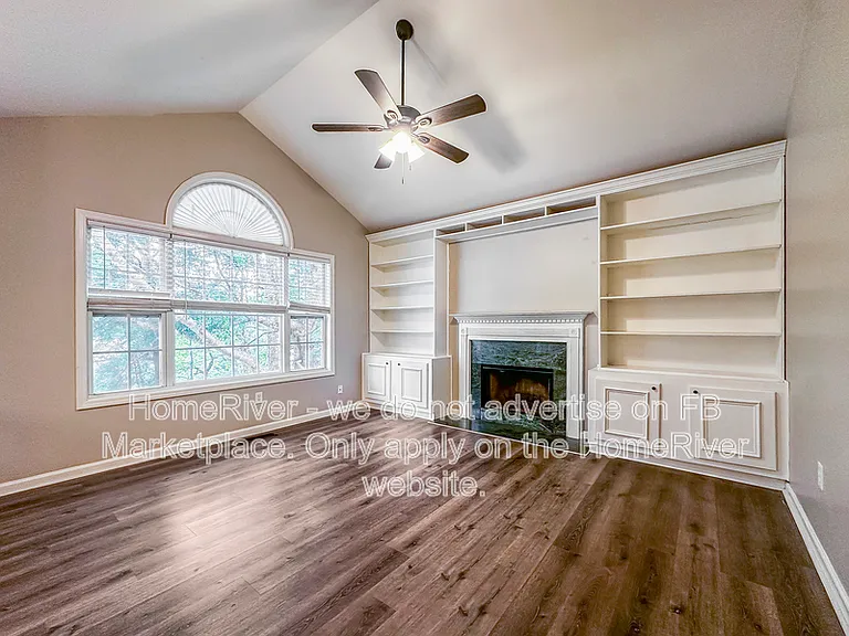 3495 Laurel Springs Cv — Photo 2