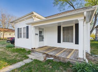 309 W South St, Warrensburg, MO 64093