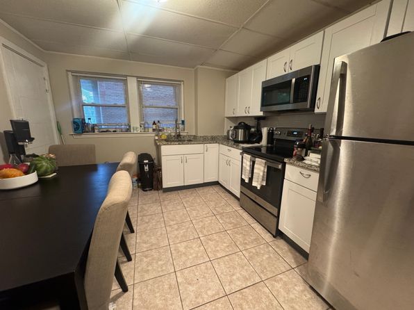 107 Norfolk St #1, Cambridge, MA 02139