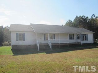 124 Scotts Bluff Dr, Henderson, NC 27537