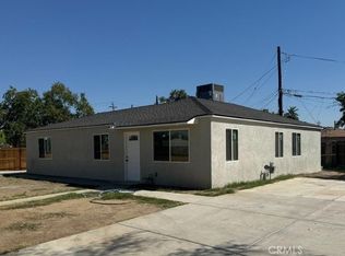 336 T St, Bakersfield, CA 93304