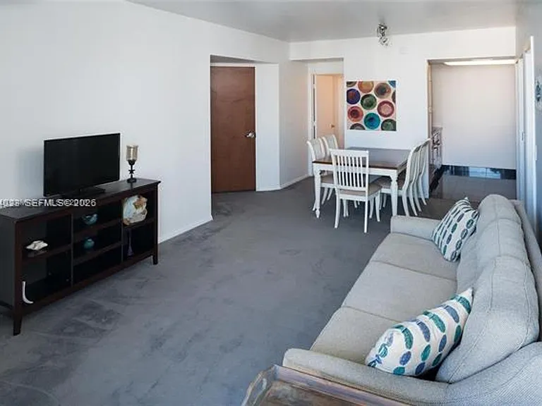 6365 Collins Avenue Cu #1811 — Photo 1