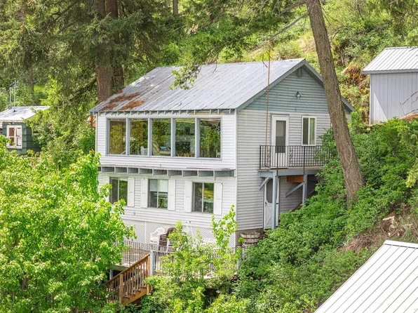 43817 Silver Beach Rd, Loon Lake, WA 99148