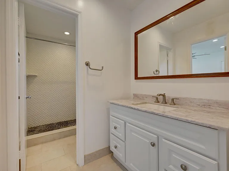 3919 Grant St — Photo 23