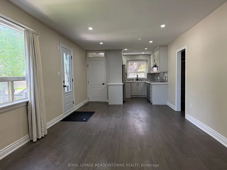 4 Keats Ave #MAIN — Photo 4
