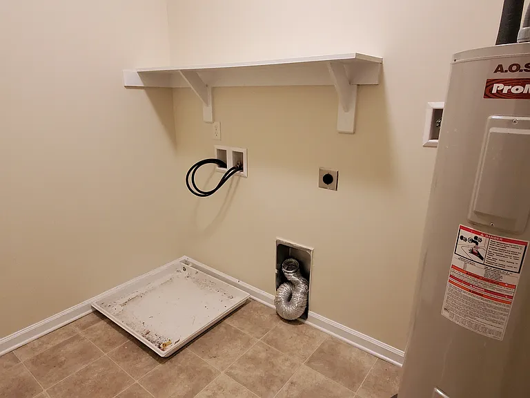 5304 Warminster Dr #203 — Photo 17