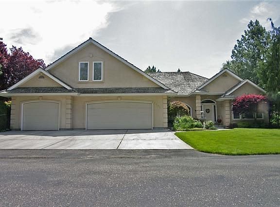 2nd image of 9071 W Woodglade Ln