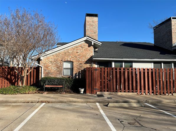 2504 Shady Ridge Dr, Bedford, TX 76021