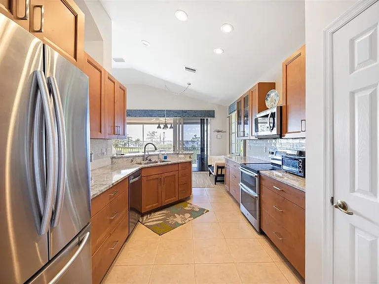 4604 Club Dr #B202 — Photo 13