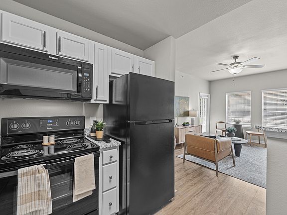 3rd image of 1350 Sadler Dr APT 6201