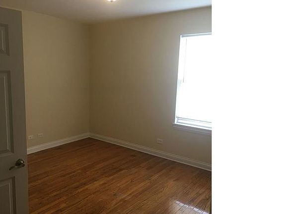 4th image of 1622 N Leclaire Ave