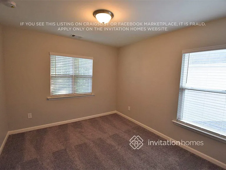 215 Brookhaven Ct — Photo 7