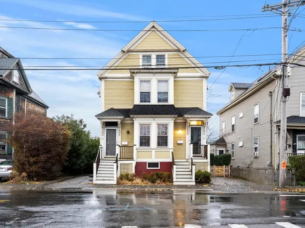 52 Webb St, Salem, MA 01970