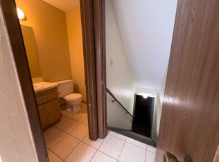 1363 Belvoir Mews, South Euclid, OH 44121