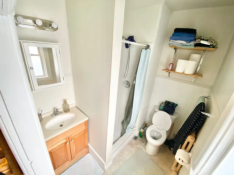 36 Clarke St — Photo 7