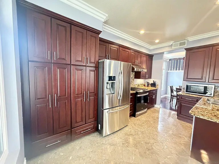 11360 Alvarez Meadow Ct — Photo 14