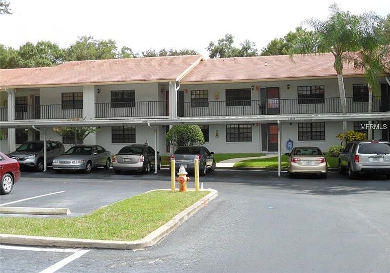1st image of 2020 Lakeview Dr APT 204