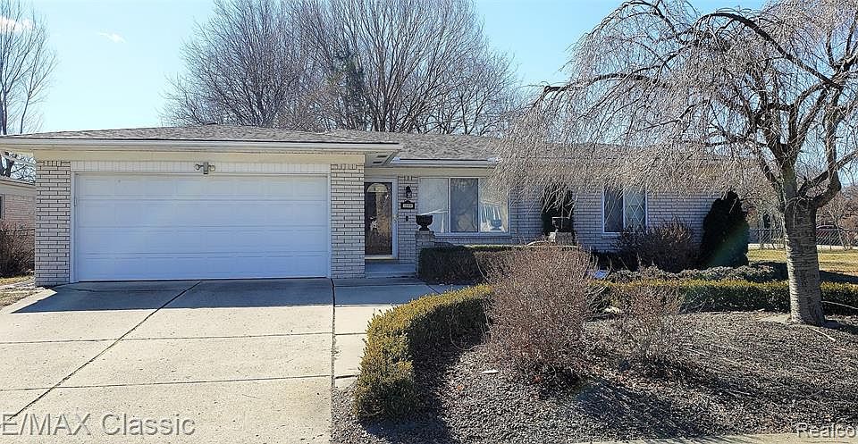 1st image of 14658 Lakeshore Dr
