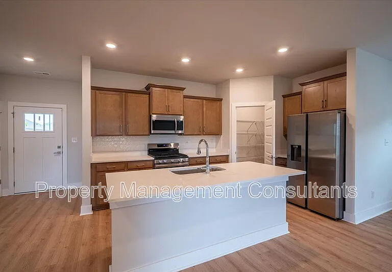 14872 Demarie Ln — Photo 13