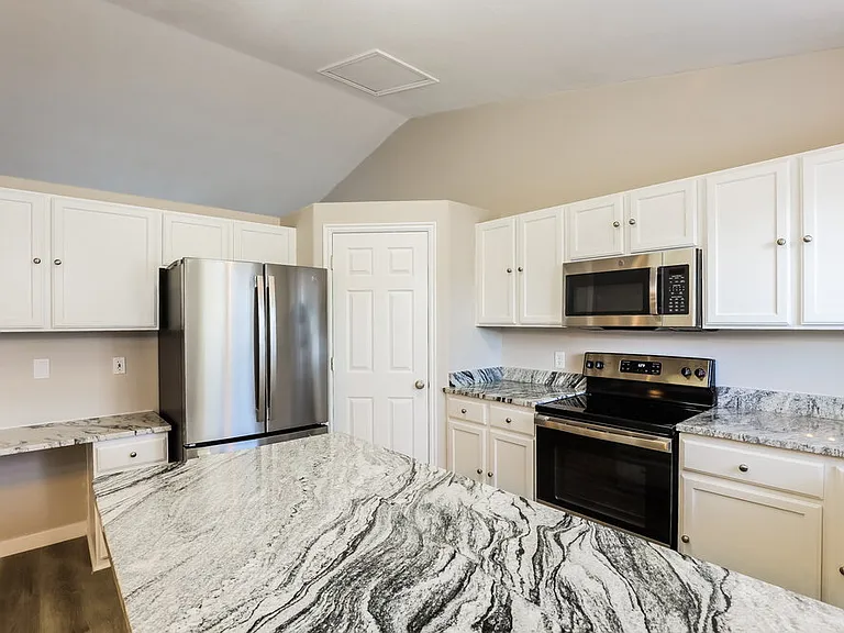 3275 S Newmark Dr — Photo 10