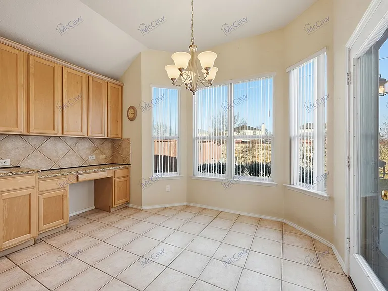 2229 White Rock Ln — Photo 8