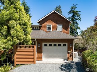 3235 Fox Spit Rd, Langley, WA 98260