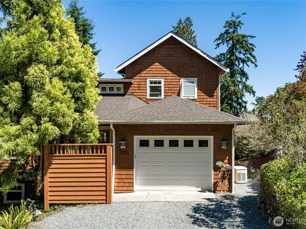 3235 Fox Spit Road, Langley, WA 95260