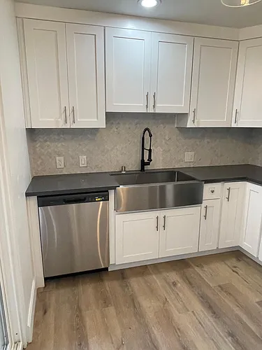 1221 Horn Ave #4 Photo 1