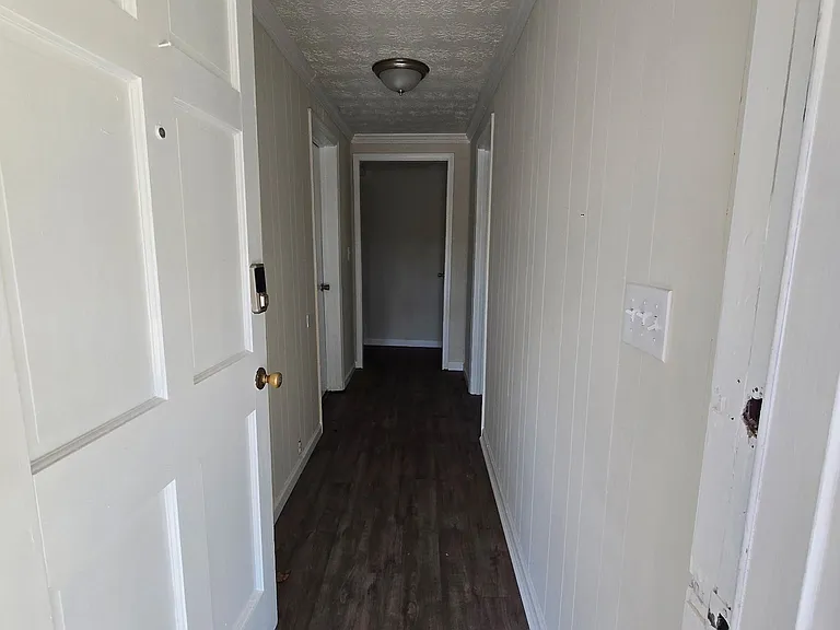 3167 Peachtree St — Photo 3