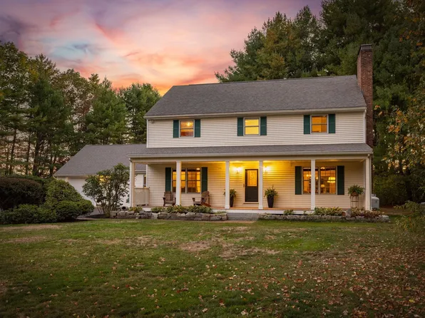 10 Cedar Road, North Hampton, NH 03862