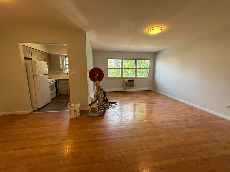 347 Aycrigg Ave #C10 — Photo 7