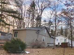 529 Saginaw St, Harrison, MI 48625