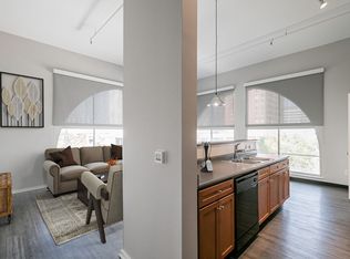 Court Square Apartments, Memphis, TN 38103