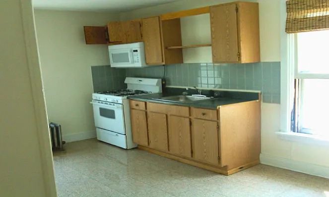 115 W Buffalo St #4 — Photo 3