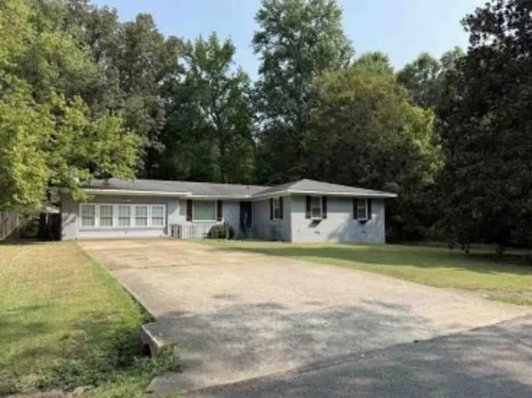 2713 Lane, Corinth, MS 38834