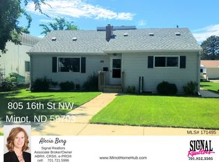 805 16th St NW, Minot, ND 58703