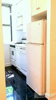 Rented by Manhattan Connection | media 13