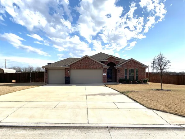 315 Amber Ln, Nevada, TX 75173