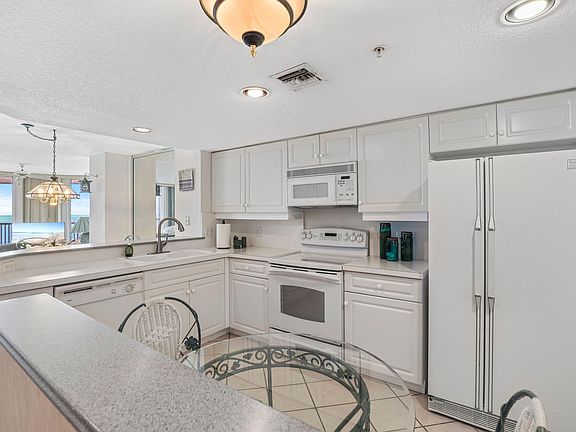 5th image of 5051 N Highway A1a #15-3