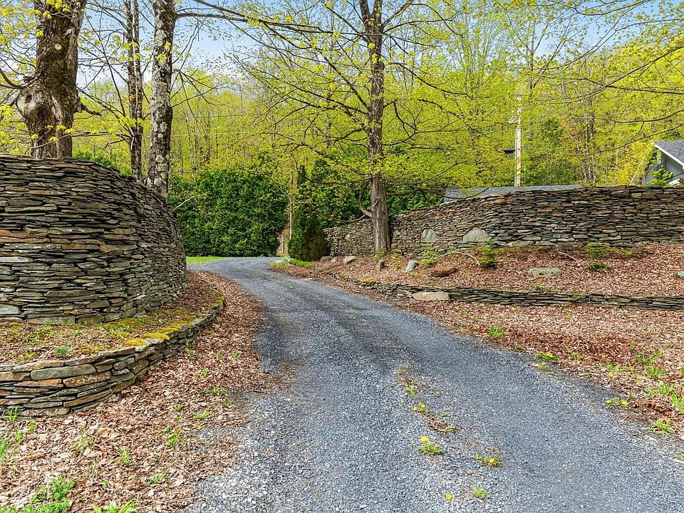 1st image of 1593 North Road