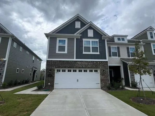 5034 Falstone Dr, Charlotte, NC 28269