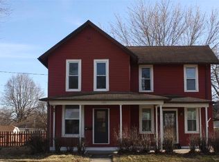 709 W 2nd St, Washington, IA 52353