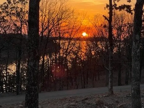 244 Patriot Pointe St, Eufaula, OK 74432