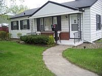 1st image of 125 W Sauk Trl S