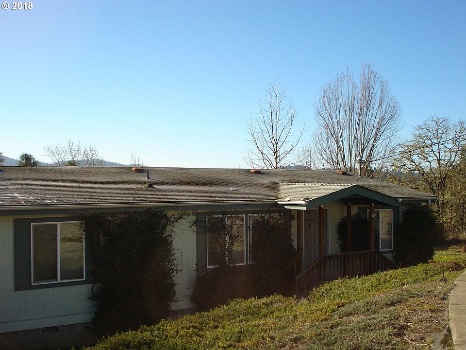 1st image of 2965 NE Delynne Ct