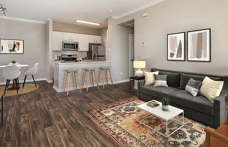 Butterfield Oaks Apartments — Photo 3
